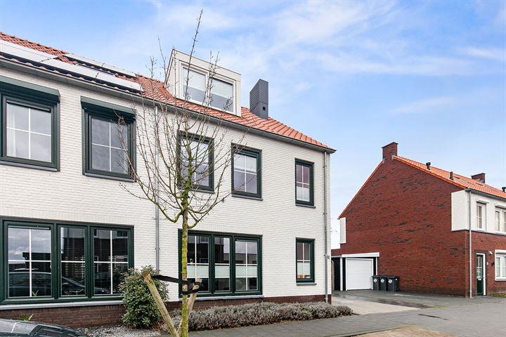 Bekijk foto 2 van Kruithuisstraat 12