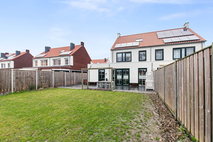 Bekijk foto 32 van Kruithuisstraat 12