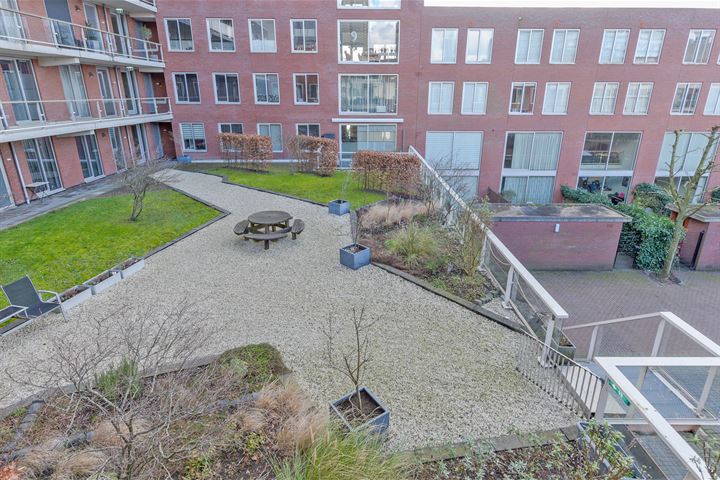 Bekijk foto 11 van Maashavenstraat 17