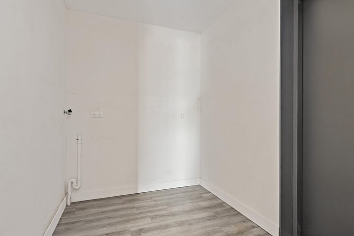 View photo 11 of 1e Lulofsdwarsstraat 18-M