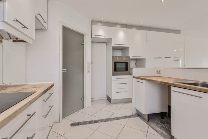 Foto 16 van de Favaugeplein 21-F43