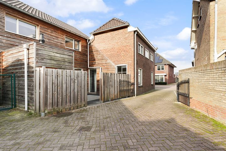 Bekijk foto 32 van Roestenbergstraat 58