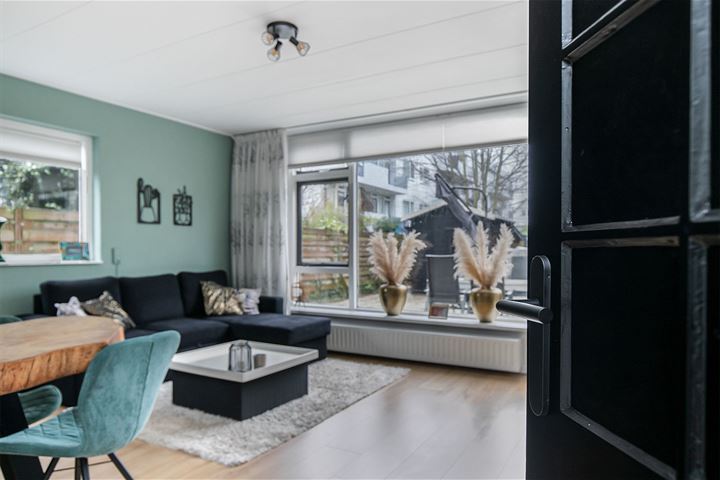 Bekijk foto 9 van Prinses Beatrixstraat 33