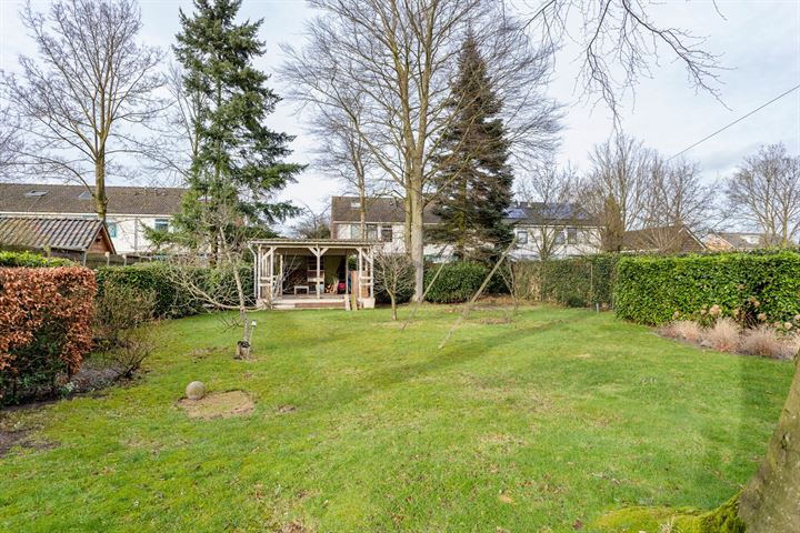 View photo 32 of Hardenbergerweg 41