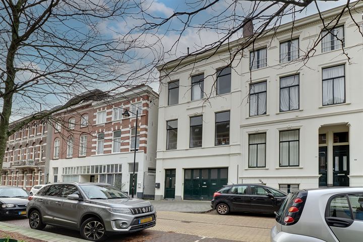 View photo 8 of Emmastraat 50-1