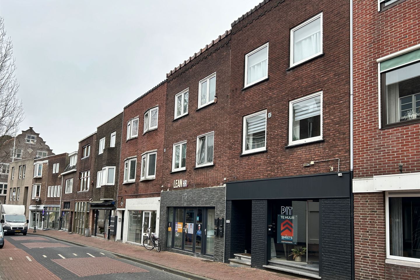 View photo 1 of Rosmolenstraat 20