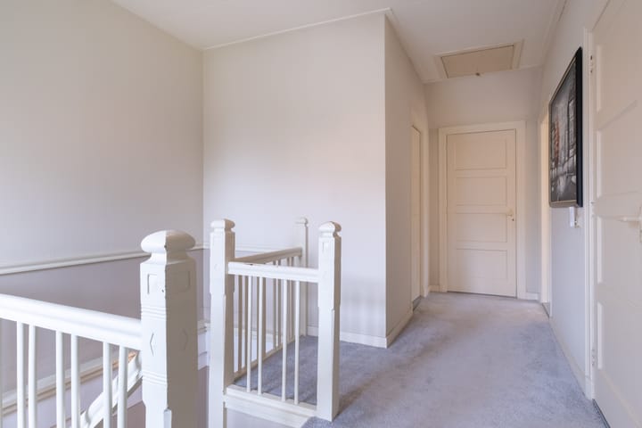 Foto 41 van West 30