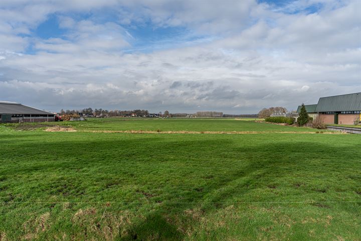 Bekijk foto 26 van Aengwirderweg 130