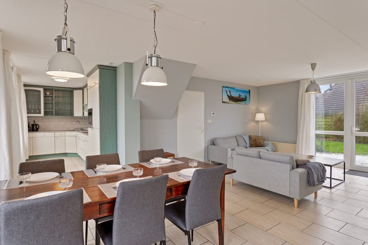 Photo 10 of Muidenweg 195