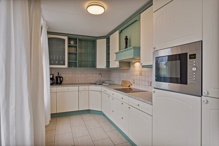 Photo 13 of Muidenweg 195