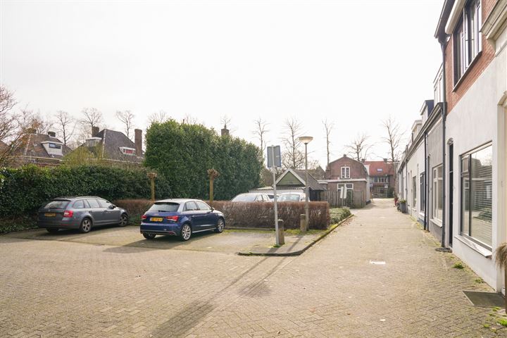 Bekijk foto 32 van Prins Hendrikstraat 29