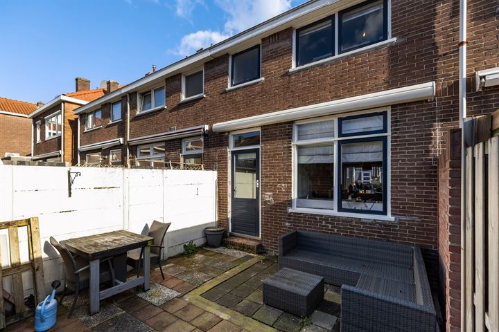 Bekijk foto 18 van H.W. Mesdagstraat 11