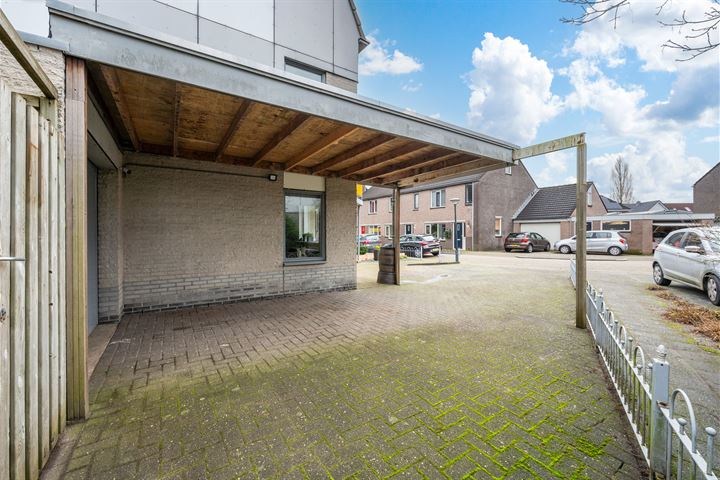 Bekijk foto 24 van Arbeidstraat 69