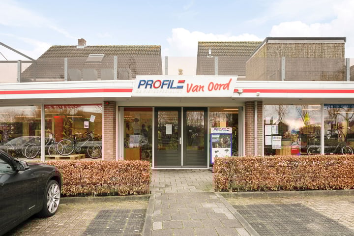 Kerkstraat 45, Hank