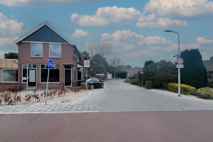 Bekijk foto 38 van Rijksweg 31-B