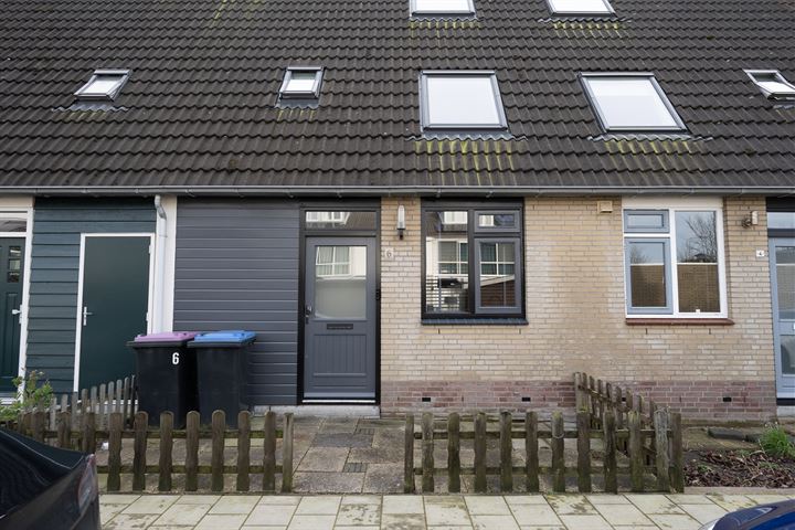 Bekijk foto 7 van Magda Janssenstraat 6