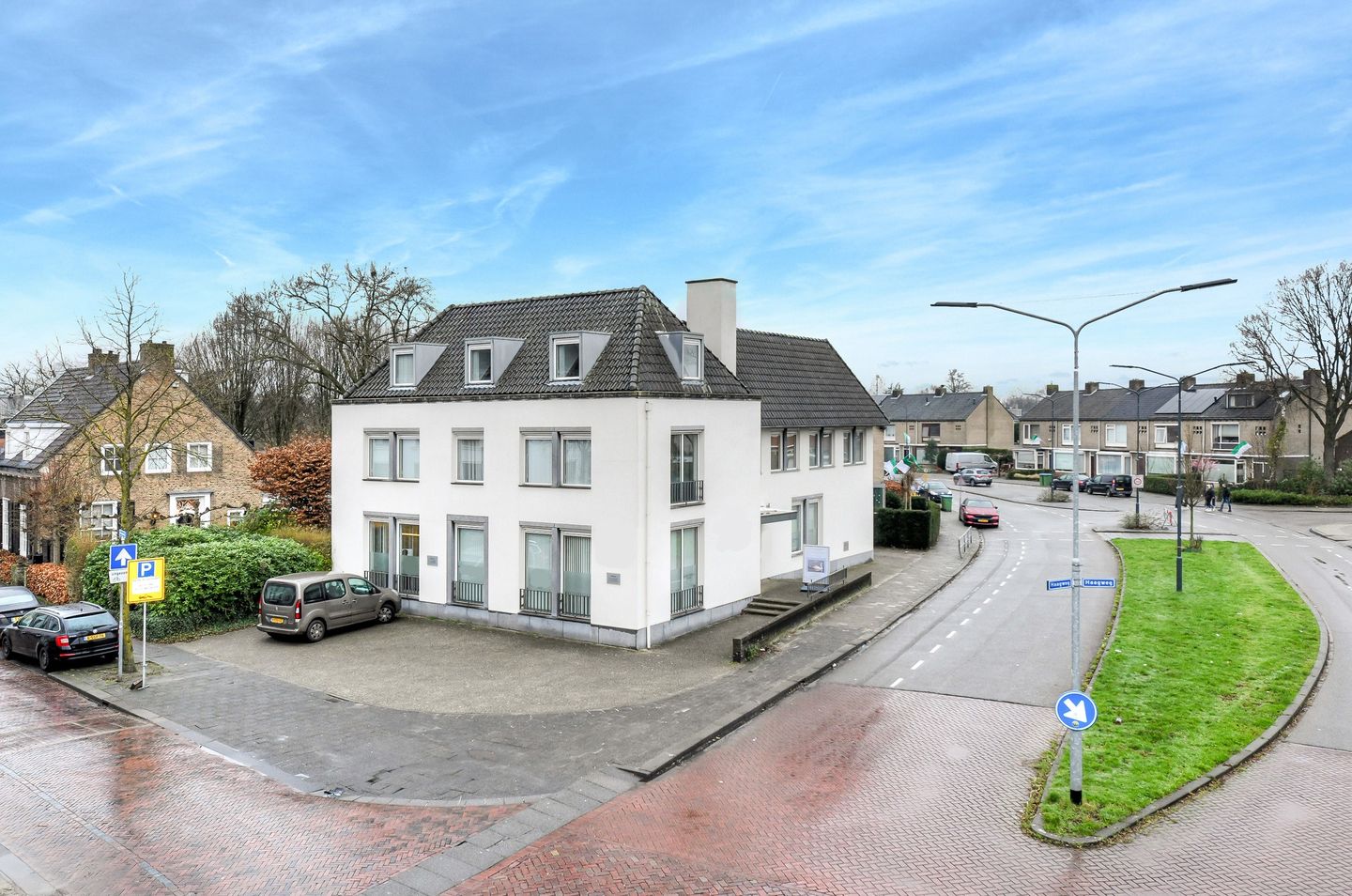 View photo 2 of Nieuwe Heilaarstraat 1