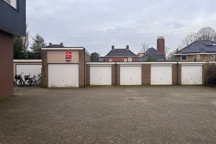 Bekijk foto 1 van Kees de Haanstraat 38