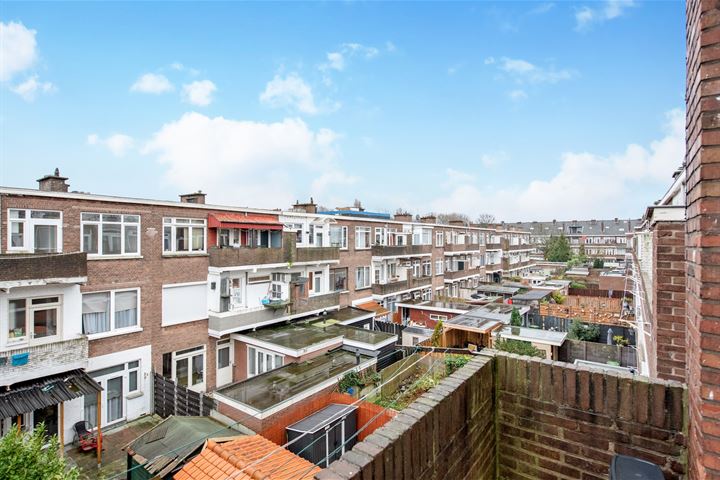 View photo 10 of Linnaeusstraat 204