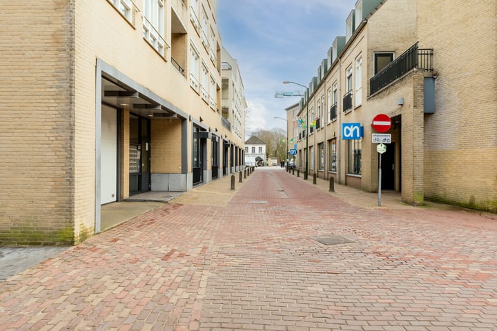 View photo 37 of Neulstraat 4-A