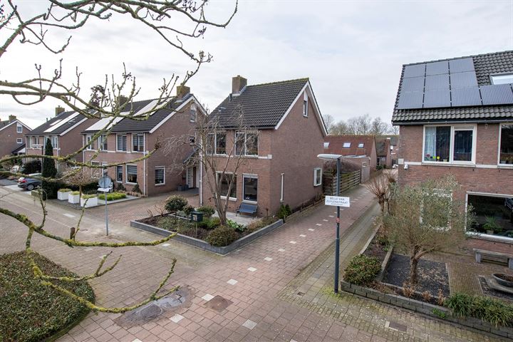 Bekijk foto 46 van Betje Wolffstraat 9