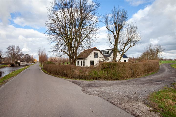 Bekijk foto 32 van Van Teylingenweg 184