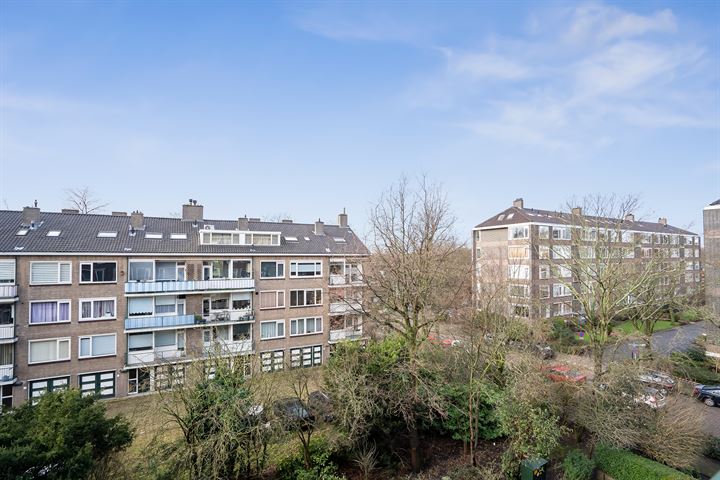 Bekijk foto 30 van Huis te Landelaan 180