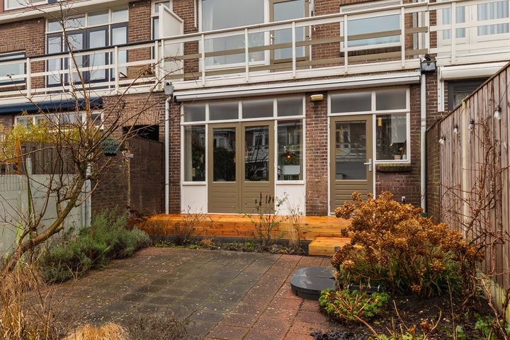 Bekijk foto 46 van Genemansstraat 17