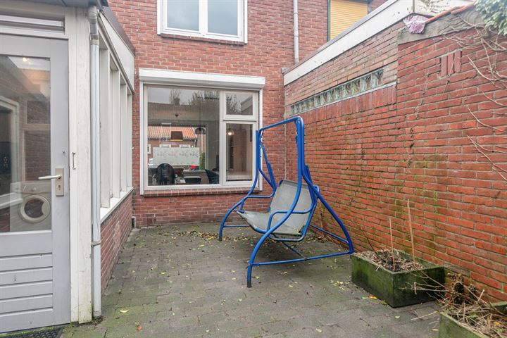 Bekijk foto 26 van Bellamystraat 6