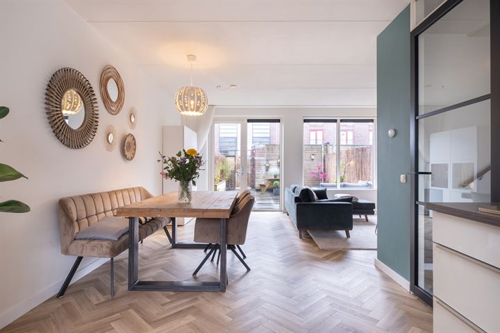 Bekijk foto 12 van Valkstraat 62