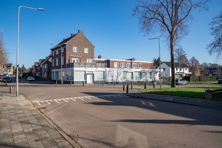 Nachtegaalstraat 35, Geleen