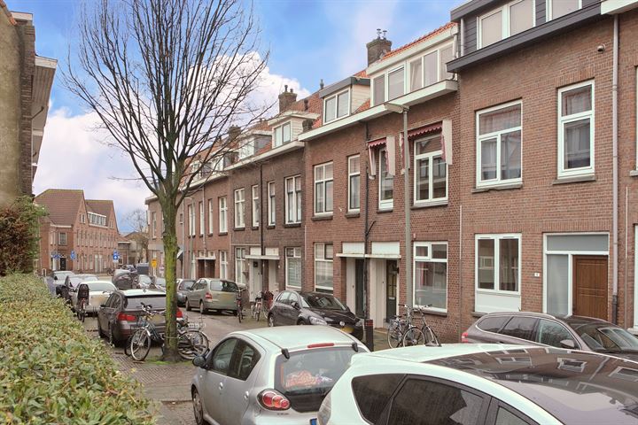 Bekijk foto 30 van Numansdorpsestraat 13-AB