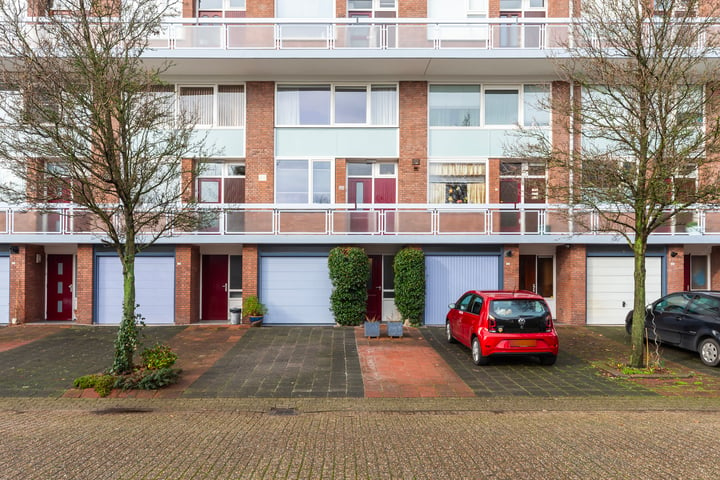 Bekijk foto 38 van Philips de Goedestraat 52