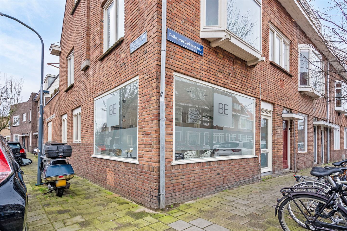 View photo 2 of Teding van Berkhoutstraat 88-ZW