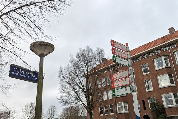 Bekijk foto 27 van Generaal Vetterstraat 1