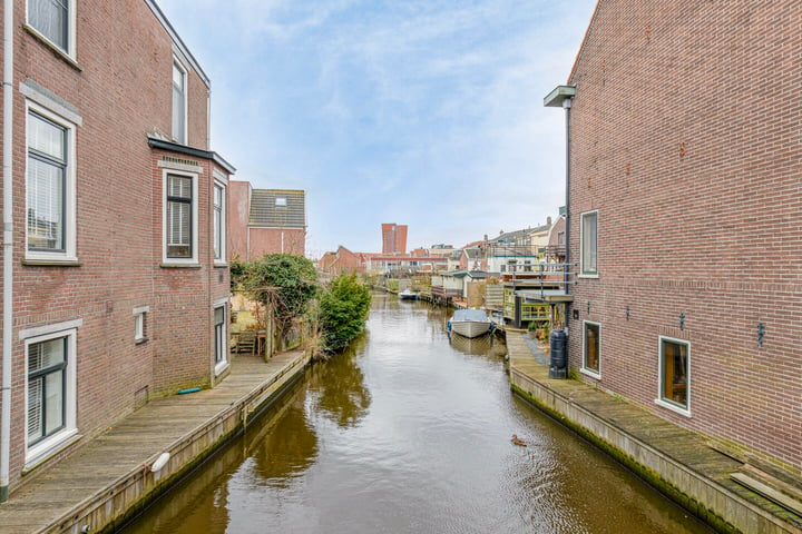 Bekijk foto 38 van Prins Hendrikstraat 65