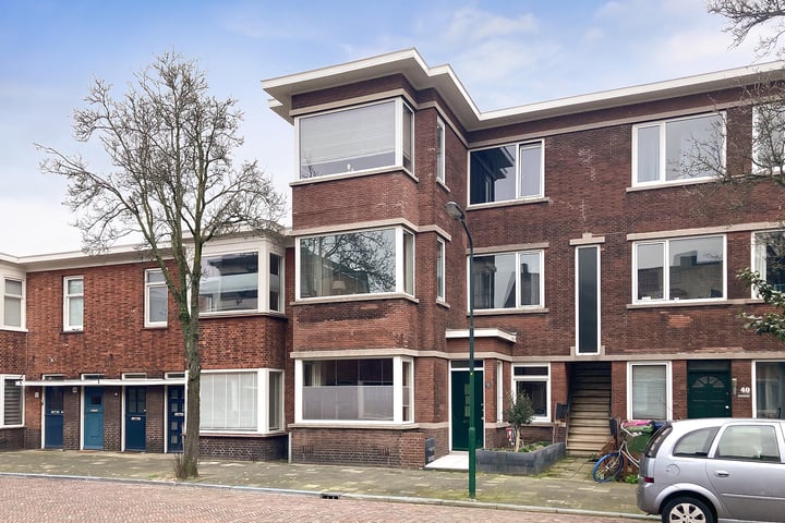 Bekijk foto 28 van van Barbansonstraat 48