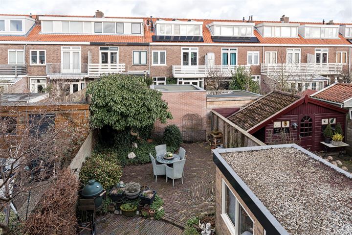 View photo 25 of Van Nesstraat 56