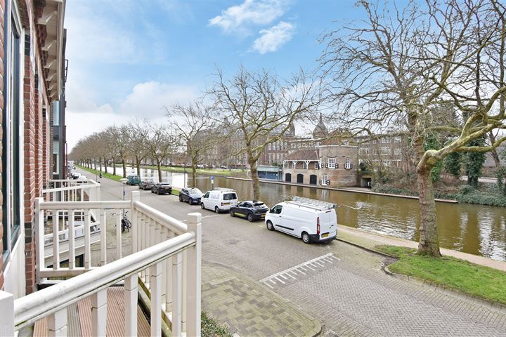 Bekijk foto 31 van Oostsingel 154