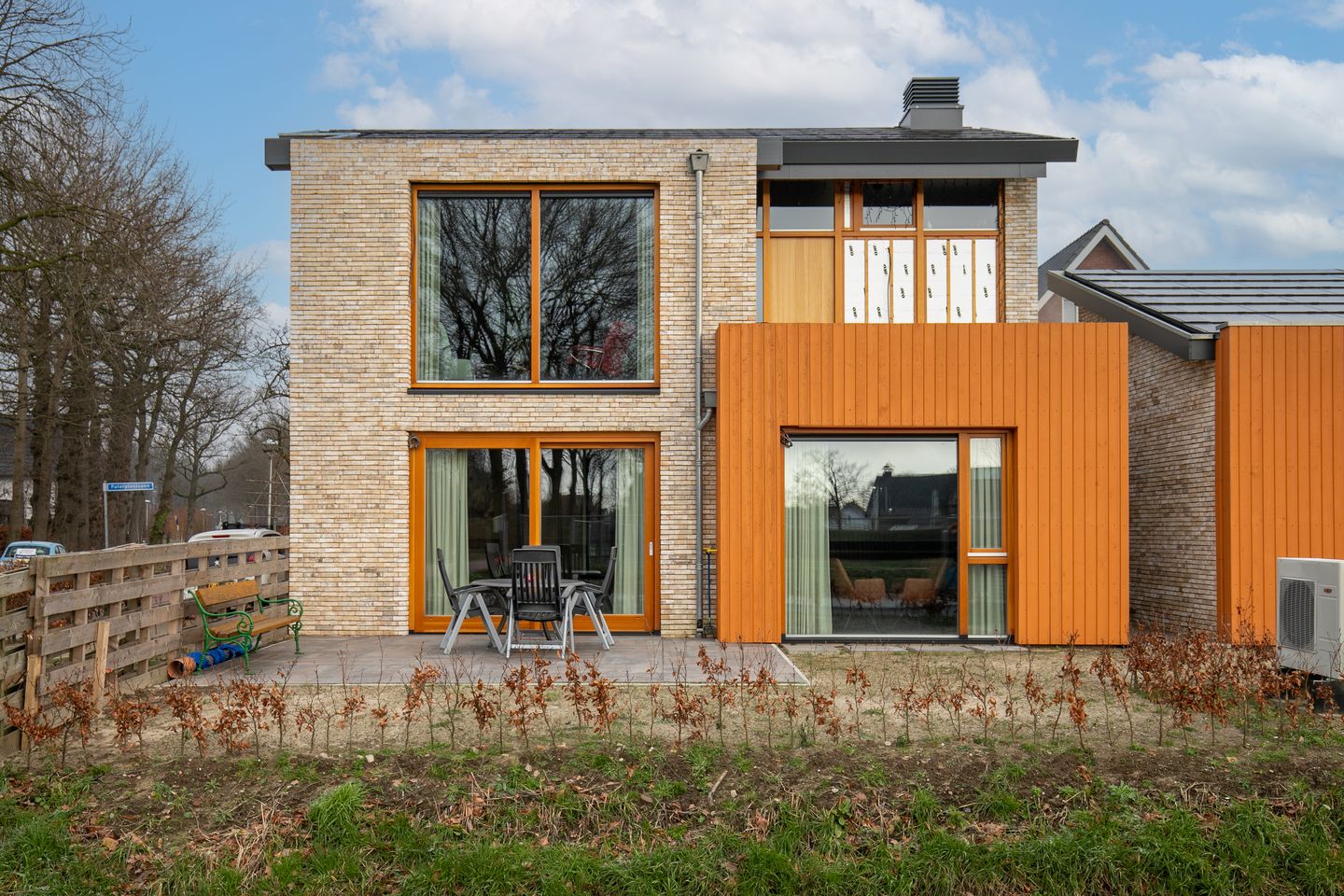 Foto 1 van Paterplantsoen 1