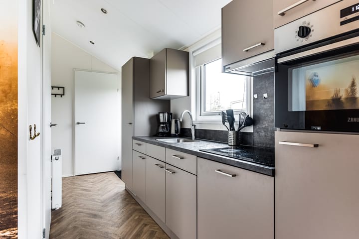 Photo 8 of Burgemeester Dalenbergstraat 50-811A