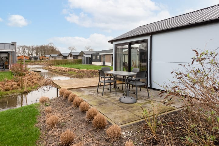 Photo 23 of Burgemeester Dalenbergstraat 50-811A