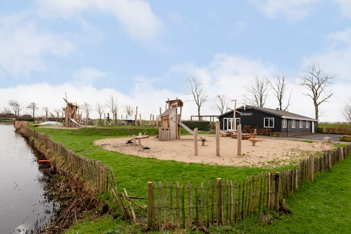 Photo 28 of Burgemeester Dalenbergstraat 50-811A