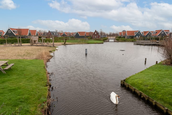 Photo 31 of Burgemeester Dalenbergstraat 50-811A