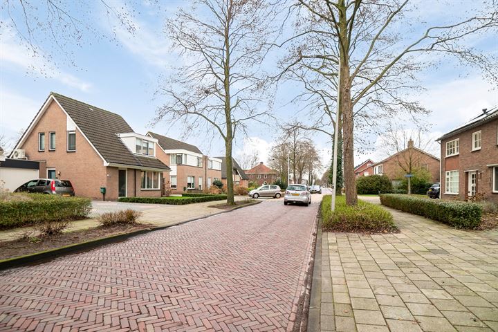 Bekijk foto 37 van Schoolstraat-Lemelerveld 36