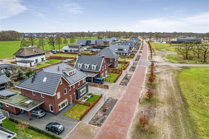 View photo 4 of Beethovenlaan 22