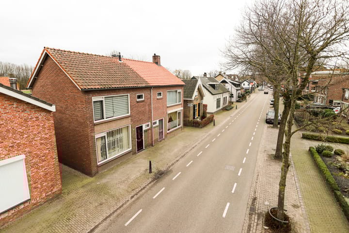 Photo 4 of Molendijk 42-A