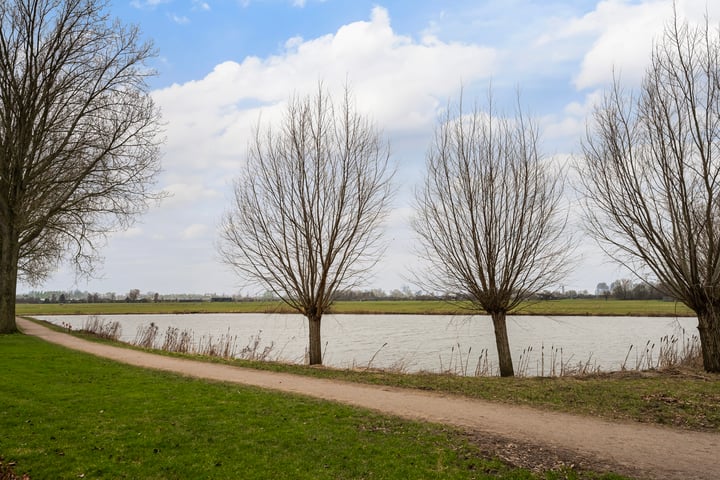 Bekijk foto 36 van Hertshooiweg 16