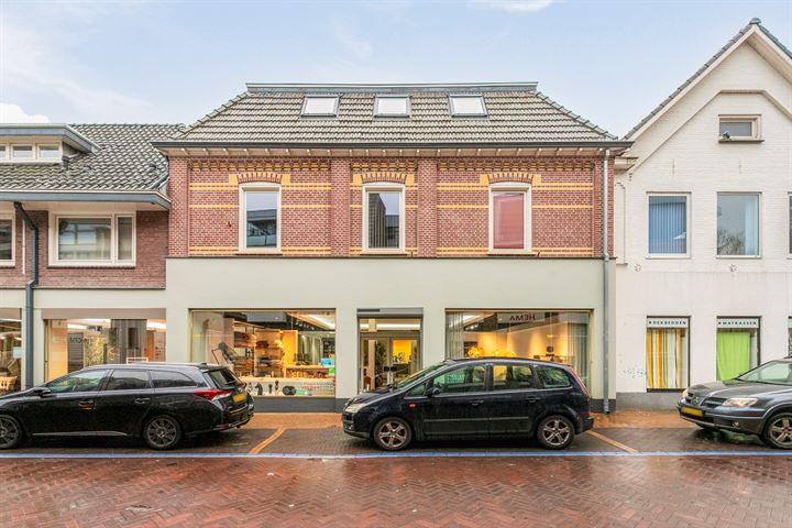 Bekijk foto 26 van Spoorstraat 8-F