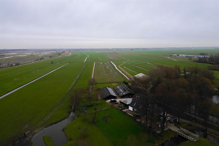 Bekijk foto 45 van Achthovenerweg 5